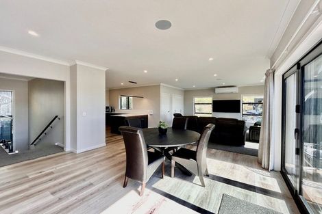 Photo of property in 93 Oak Road, Poraiti, Napier, 4112