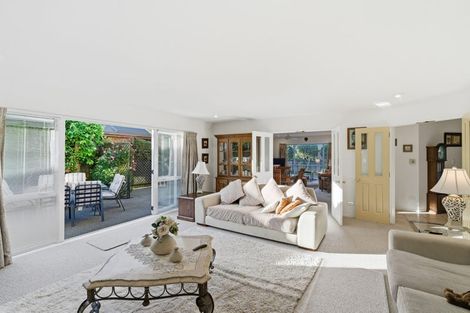 Photo of property in 17 Greystoke Lane, Avonhead, Christchurch, 8042