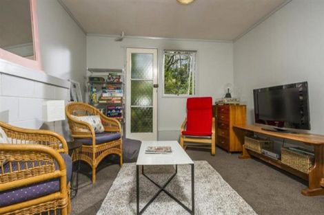 Photo of property in 26 Freya Place, Torbay, Auckland, 0630