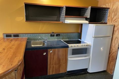 Photo of property in Qba Apartments, 2r/51 Webb Street, Mount Cook, Wellington, 6011