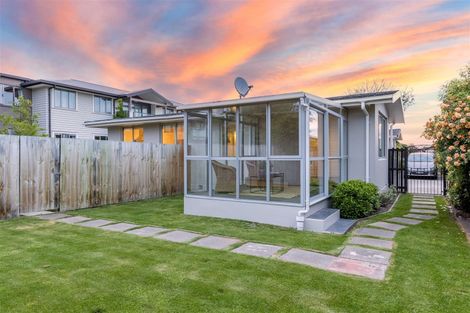 Photo of property in 36 Condell Avenue, Papanui, Christchurch, 8053