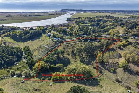 Photo of property in 103 Ballantyne Road, Poraiti, Napier, 4182