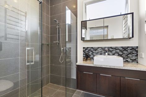 Photo of property in 56b Mcmaster Street, Greytown, 5712