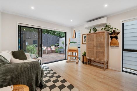 Photo of property in 12 Mata Lane, Stanmore Bay, Whangaparaoa, 0932