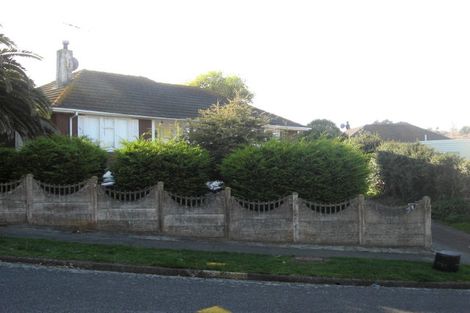 Photo of property in 4 Paenui Street, Titahi Bay, Porirua, 5022