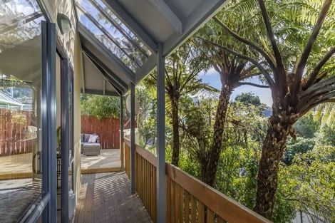Photo of property in 7u2 Carleton Terrace, Tawa, Wellington, 5028