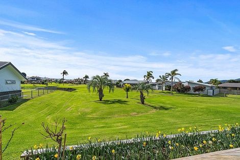 Photo of property in 5 Ara Kahika Lane, One Tree Point, 0118