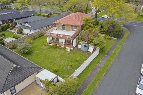 Photo of property in 1 Sanctuary Point, Sunnyhills, Auckland, 2010