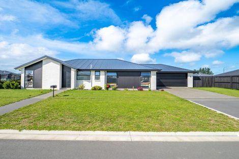 Photo of property in 4 Drylands Drive, Rolleston, 7614