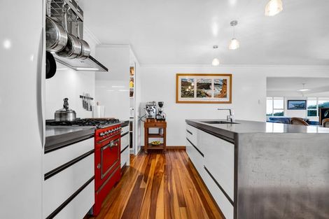 Photo of property in 255 Kaihihi Road, Okato, New Plymouth, 4381