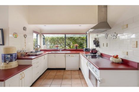 Photo of property in 632 Kellys Bay Road, Pouto, Te Kopuru, 0391