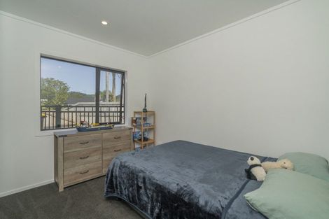 Photo of property in 8 Laura Place, Whitianga, 3510