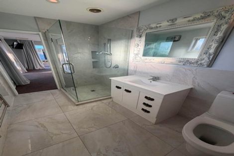 Photo of property in 160 Pacific Road, North New Brighton, Christchurch, 8083