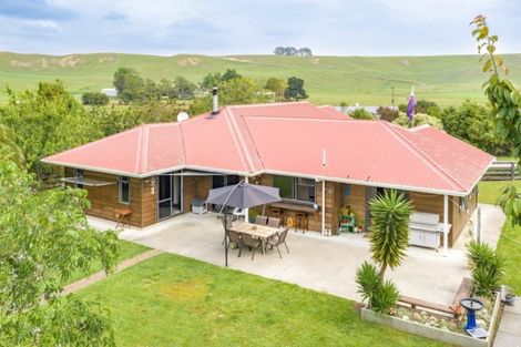 Photo of property in 225 No 3 Line, Whanganui East, Whanganui, 4582