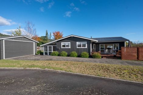 Photo of property in 13 Yasmin Lane, Kinloch, Taupo, 3377
