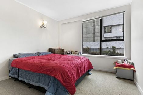 Photo of property in Hobson Court Flats, 14/70u Hobson Street, Thorndon, Wellington, 6011