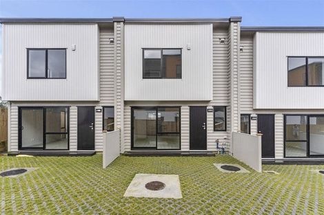 Photo of property in 6/62 Smythe Road, Henderson, Auckland, 0612