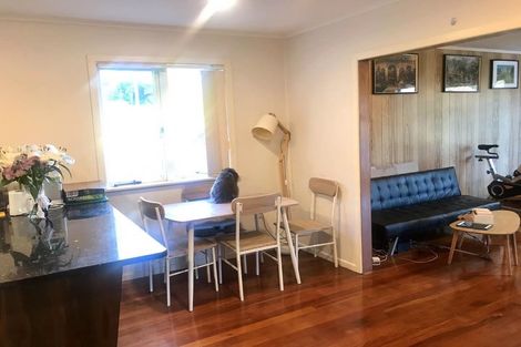 Photo of property in 27 Kohekohe Street, New Lynn, Auckland, 0600