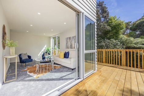 Photo of property in 27 John Court Street, Birkenhead, Auckland, 0626