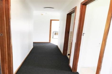 Photo of property in 183 Rathgar Road, Henderson, Auckland, 0610