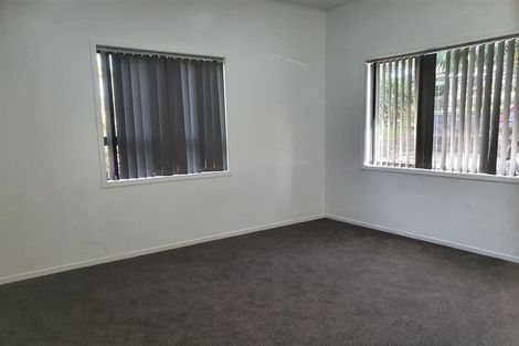 Photo of property in 52 Hillcrest Road, Papatoetoe, Auckland, 2025