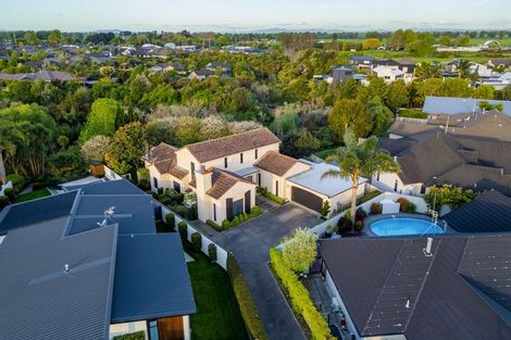 Photo of property in 35 The Esplanade, Huntington, Hamilton, 3210