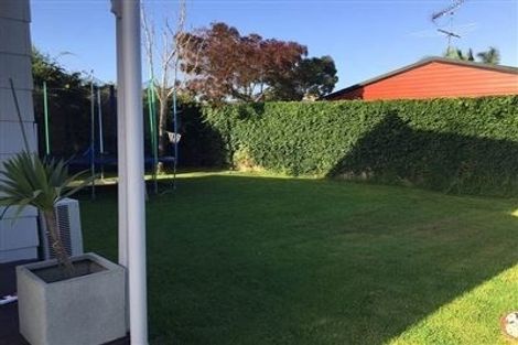 Photo of property in 2/87 Nile Road, Milford, Auckland, 0620