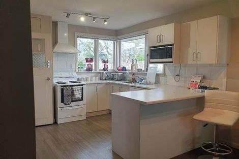 Photo of property in 29 Dunedin Street, Redwood, Christchurch, 8051