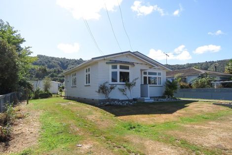 Photo of property in 31 Dick Street, Reefton, 7830