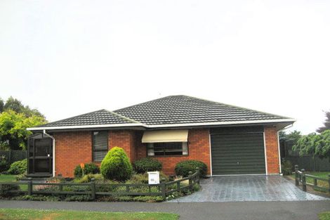 Photo of property in 2/96 Halberg Street, Dallington, Christchurch, 8061