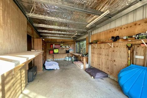 Photo of property in 224 Awai Road, Tarurutangi, New Plymouth, 4372
