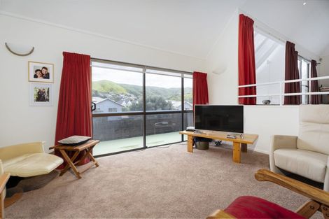 Photo of property in 44 Lakewood Avenue, Churton Park, Wellington, 6037
