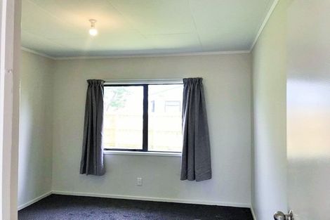 Photo of property in 1/5 Solveig Place, Randwick Park, Auckland, 2105