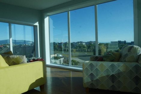 Photo of property in 156 Field Way, Waikanae Beach, Waikanae, 5036