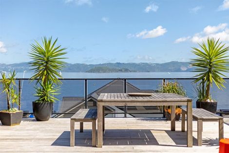 Photo of property in 616a Marine Drive, Days Bay, Lower Hutt, 5013
