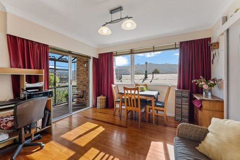 Photo of property in 6 Arnot Avenue, Clouston Park, Upper Hutt, 5018