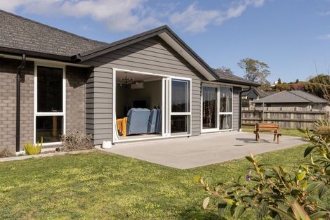 Photo of property in 107 Adler Drive, Ohauiti, Tauranga, 3112