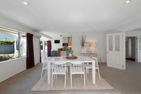 Photo of property in 2 Lewisham Park, St Albans, Christchurch, 8052