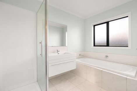 Photo of property in 50 Tupelo Street, Pukete, Hamilton, 3200