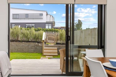 Photo of property in 10b Nellie Drive, Kumeu, 0810