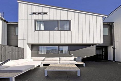 Photo of property in 25/1 Scott Road, Hobsonville, Auckland, 0616