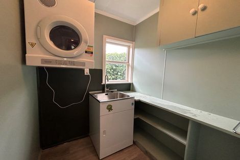 Photo of property in 1 Chester Street, Taradale, Napier, 4112