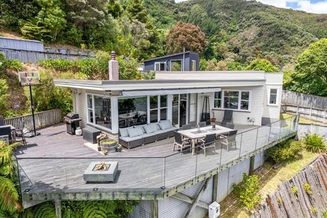 Photo of property in 71 Wyndrum Avenue, Waterloo, Lower Hutt, 5011