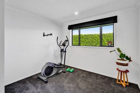 Photo of property in 1108c Egmont Road, Egmont Village, New Plymouth, 4372