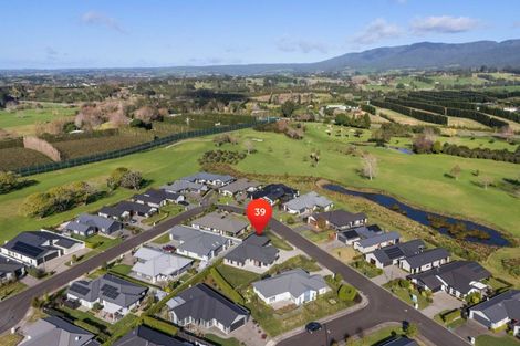 Photo of property in 39 Arran Drive, Aongatete, 3178