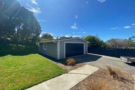 Photo of property in 14 John Road, Stanmore Bay, Whangaparaoa, 0932