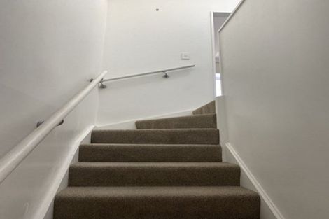 Photo of property in Pirie Street Townhouses, 15/35 Pirie Street, Mount Victoria, Wellington, 6011