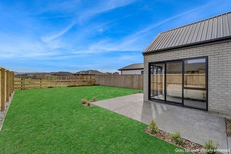 Photo of property in 35 Crossley Avenue, Woodend, 7610