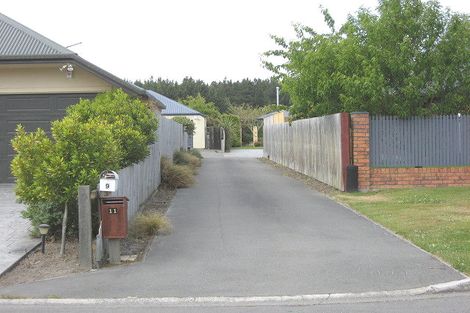 Photo of property in 11 Monterey Place, Parklands, Christchurch, 8083