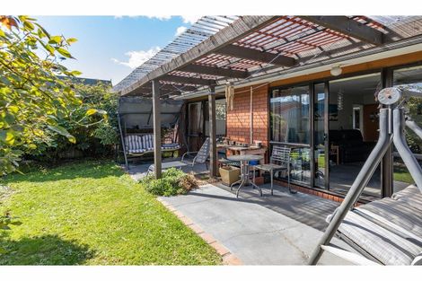 Photo of property in 22 Briarmont Street, Avondale, Christchurch, 8061